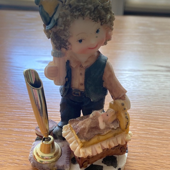 Boy resin figure - Picture 4 of 4